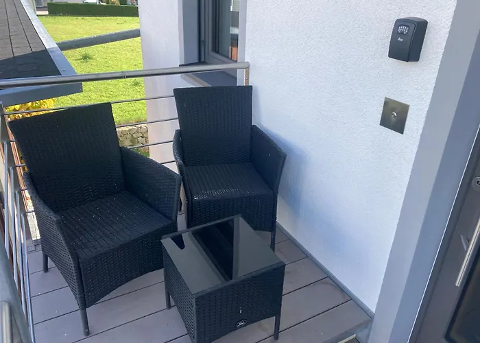 Apartment, Zimmer, * Traitsching