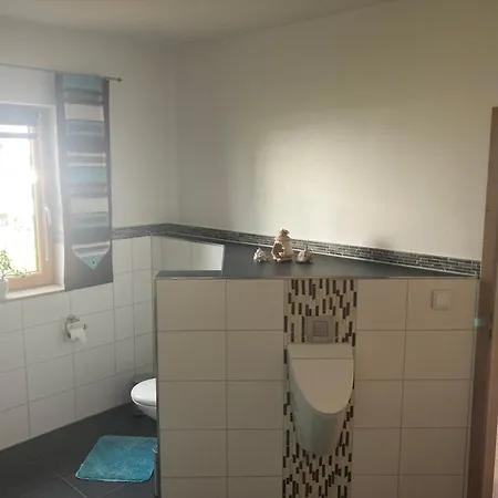 아파트 Apartment, Zimmer, Traitsching