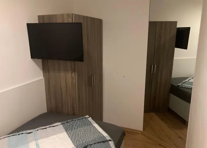 Daire Apartment, Zimmer,